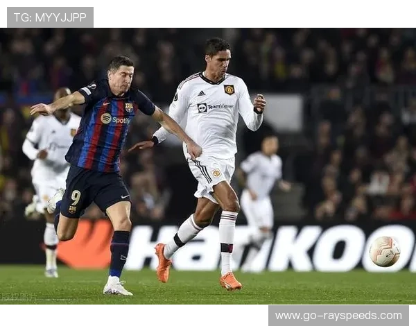 巴萨2-1复仇法兰克福，孔德头球双响改写诺坎普记忆